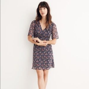 Madewell Orchard Flutter-Sleeve Dress